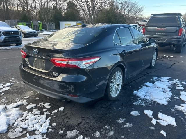 used 2018 Toyota Camry Hybrid car, priced at $22,727