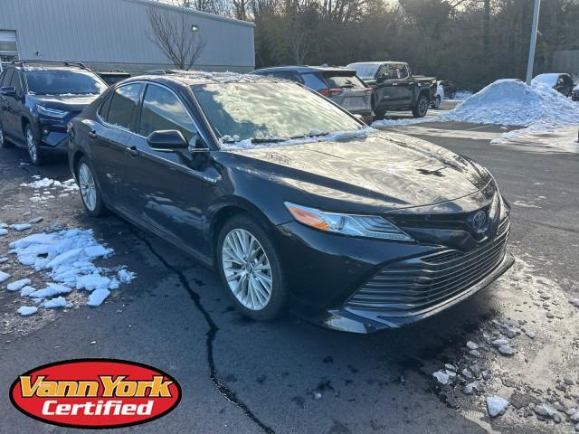 used 2018 Toyota Camry Hybrid car, priced at $22,727