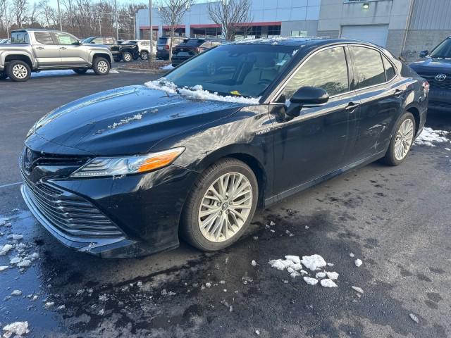 used 2018 Toyota Camry Hybrid car, priced at $22,727