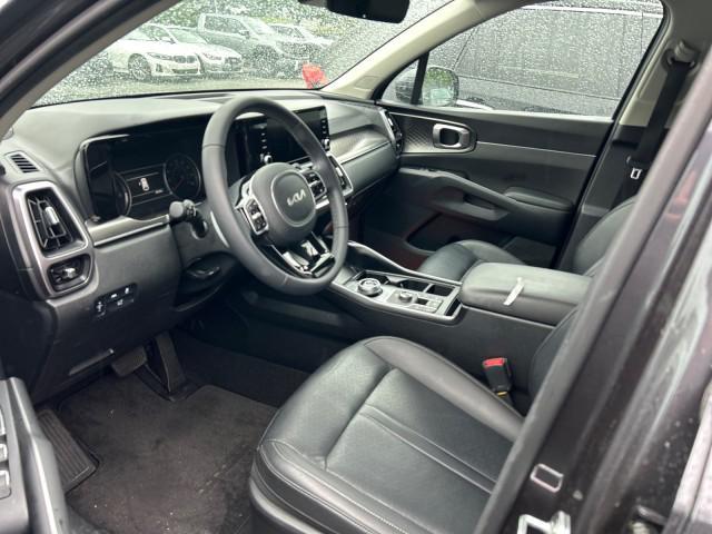 used 2023 Kia Sorento Hybrid car, priced at $29,727
