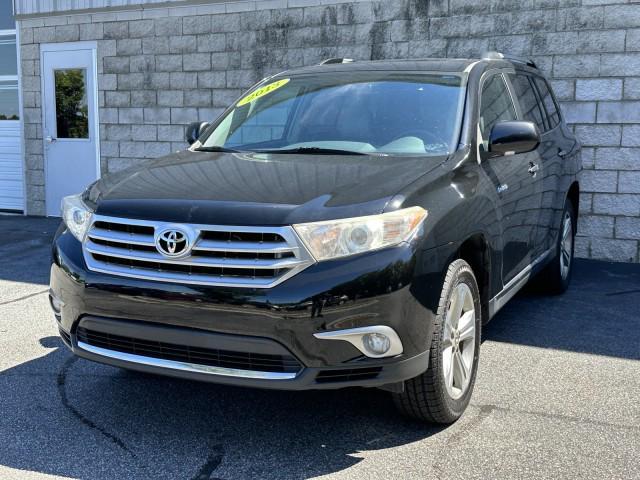 used 2013 Toyota Highlander car, priced at $8,919