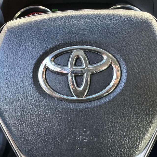 used 2020 Toyota Camry car, priced at $25,727