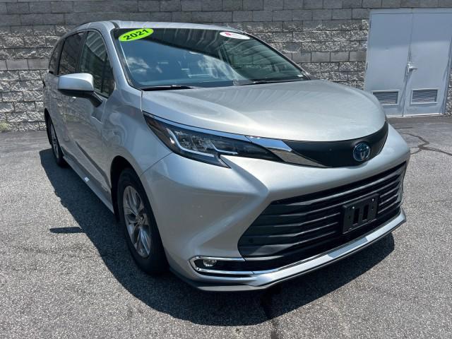 used 2021 Toyota Sienna car, priced at $38,458