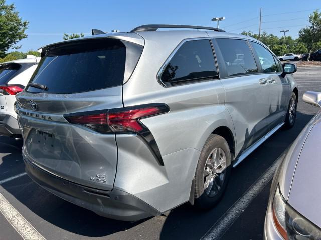 used 2021 Toyota Sienna car, priced at $38,458