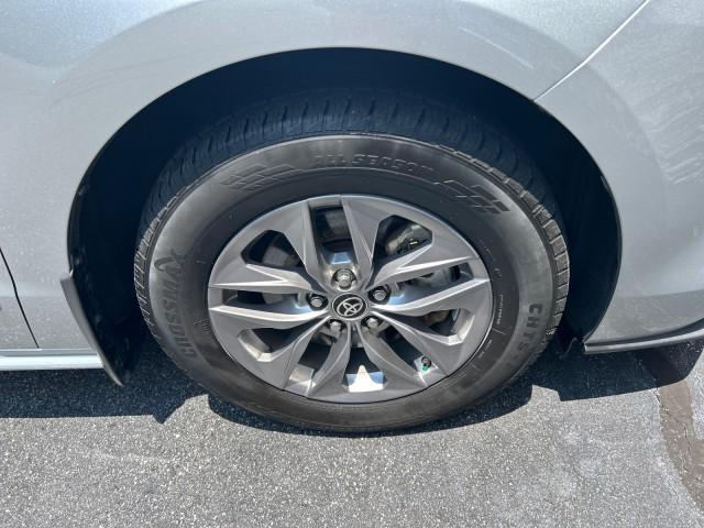 used 2021 Toyota Sienna car, priced at $38,458