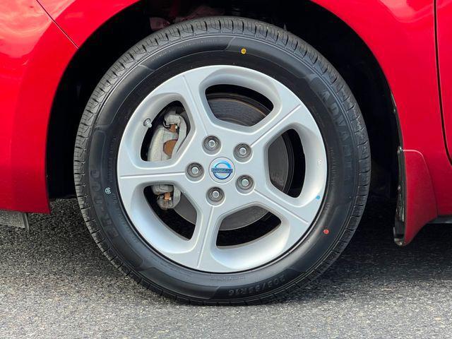 used 2012 Nissan Leaf car, priced at $3,888