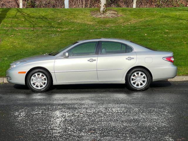 used 2002 Lexus ES 300 car, priced at $7,950