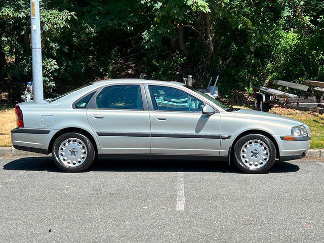 used 2000 Volvo S80 car, priced at $7,500