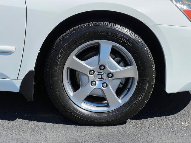 used 2005 Honda Accord Hybrid car, priced at $9,950