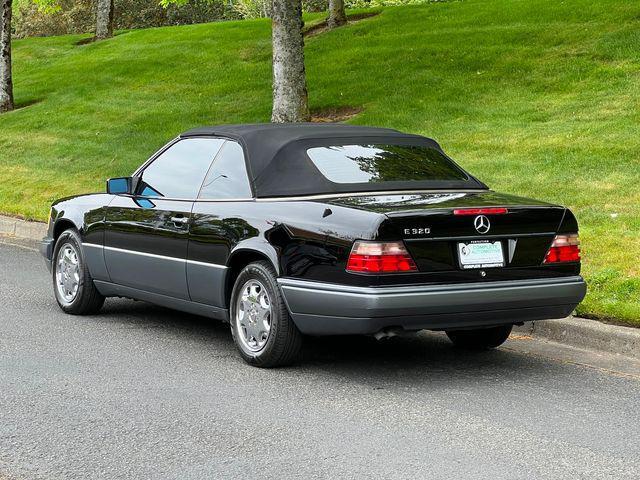 used 1995 Mercedes-Benz E-Class car, priced at $10,950