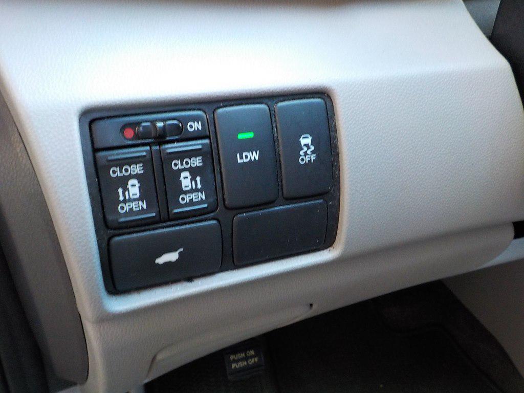 used 2015 Honda Odyssey car, priced at $8,950
