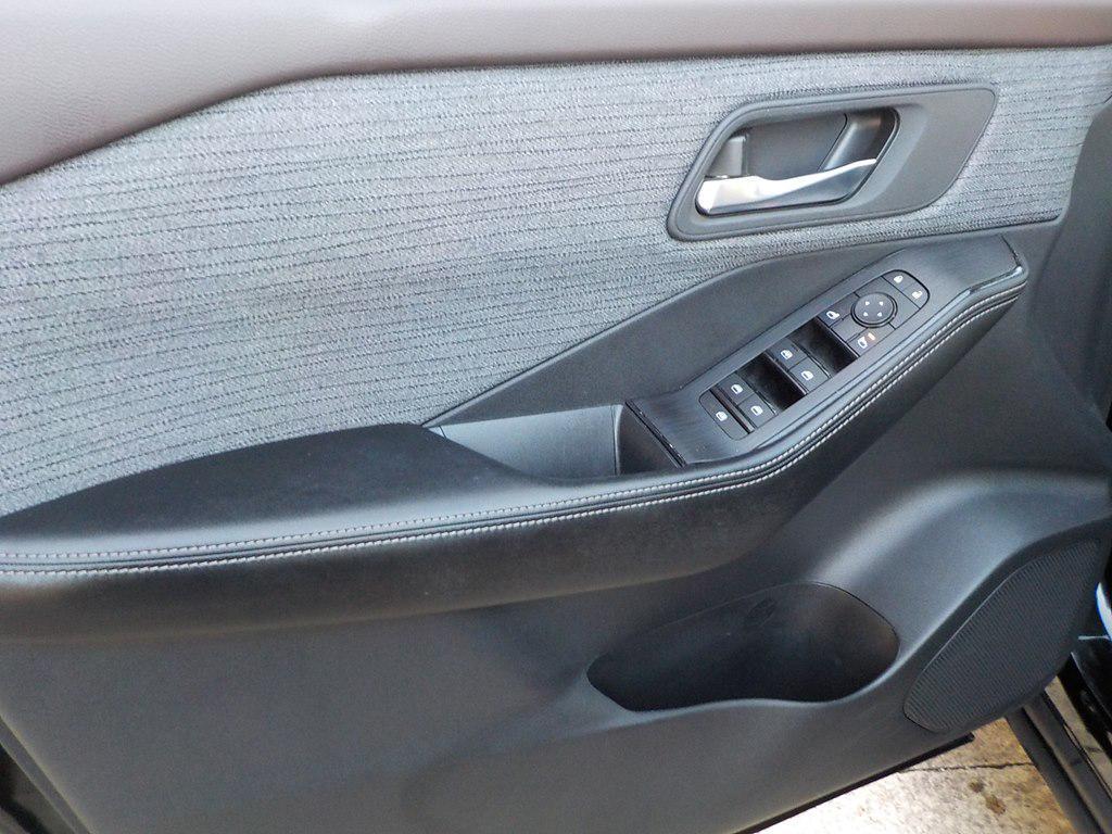 used 2023 Nissan Rogue car, priced at $21,350