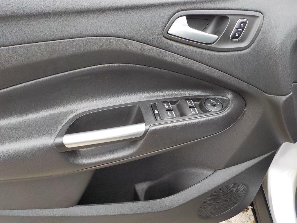 used 2017 Ford Escape car, priced at $9,550