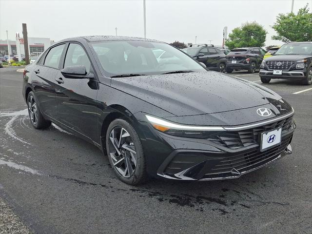 new 2025 Hyundai Elantra car, priced at $24,995