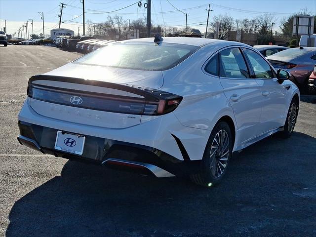 new 2025 Hyundai Sonata Hybrid car, priced at $33,510