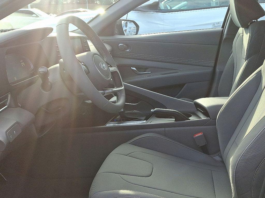 new 2025 Hyundai Elantra car, priced at $25,135