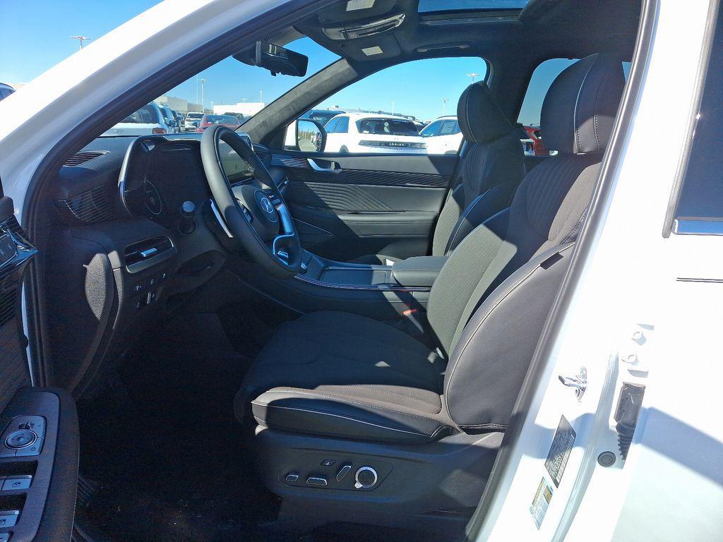 new 2025 Hyundai Palisade car, priced at $57,299