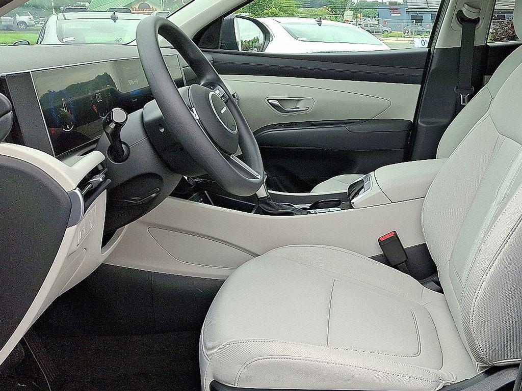 new 2025 Hyundai Tucson car, priced at $34,855