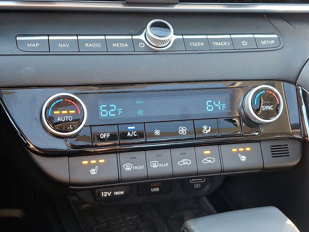 used 2022 Hyundai Elantra car, priced at $21,929