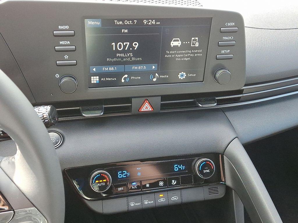 new 2025 Hyundai Elantra car, priced at $25,120