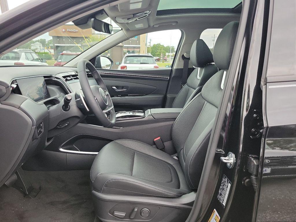 used 2024 Hyundai TUCSON Hybrid car, priced at $41,237