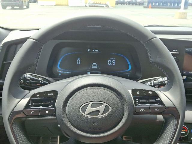 new 2025 Hyundai Elantra car, priced at $24,685