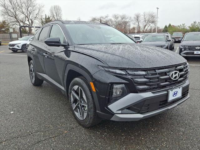 new 2025 Hyundai Tucson car, priced at $34,000