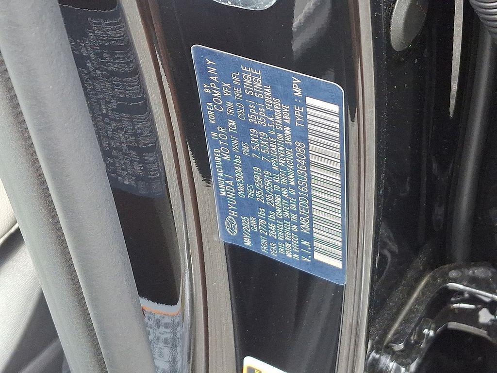 new 2025 Hyundai TUCSON Hybrid car, priced at $43,420