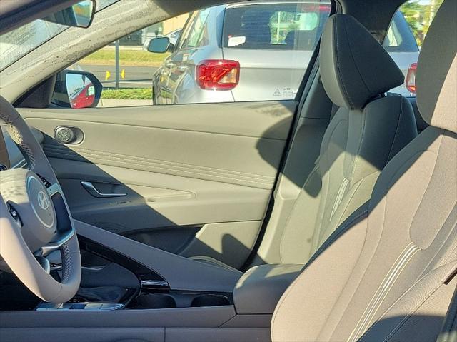 new 2025 Hyundai Elantra car, priced at $25,510