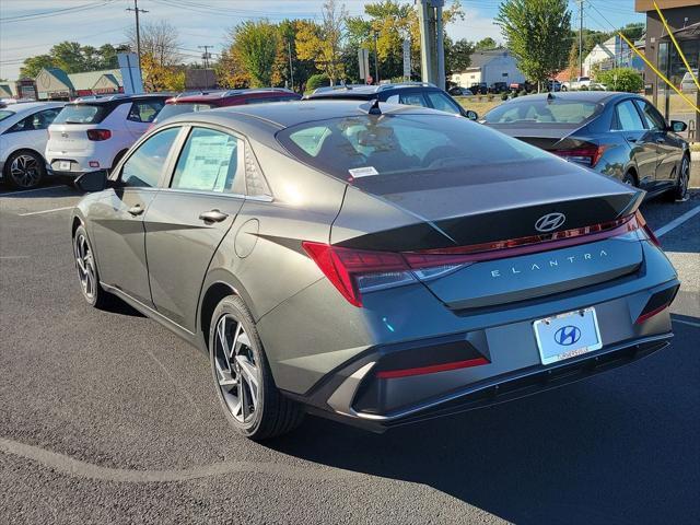 new 2025 Hyundai Elantra car, priced at $27,265