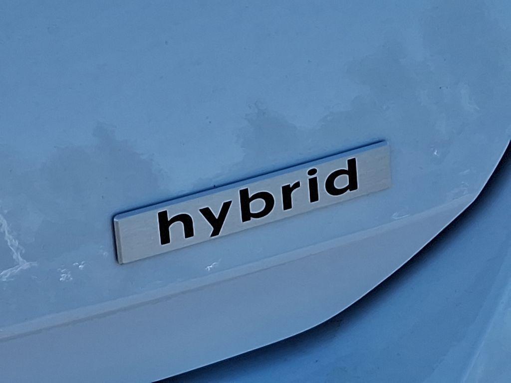 new 2025 Hyundai ELANTRA HEV car, priced at $29,705