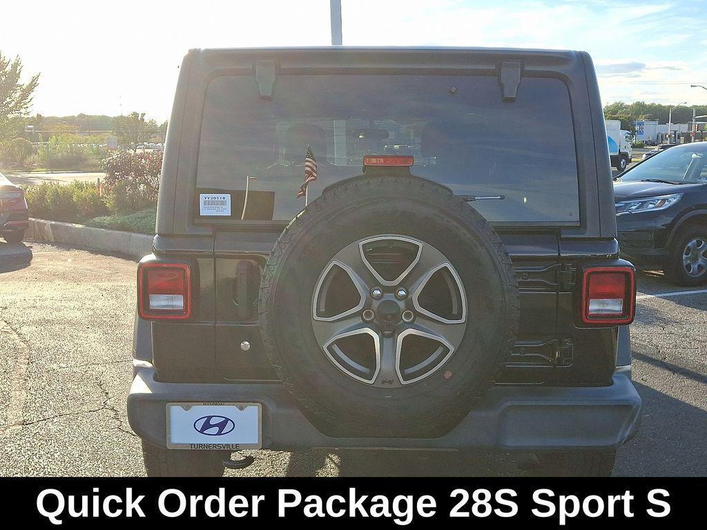 used 2018 Jeep Wrangler Unlimited car, priced at $22,738