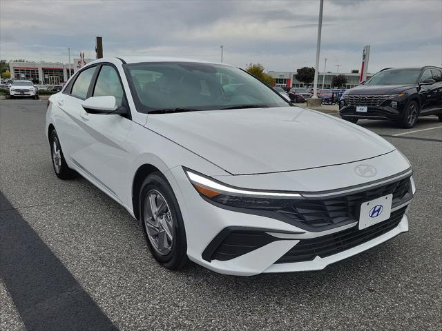 new 2025 Hyundai Elantra car, priced at $24,015