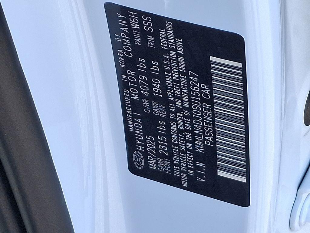 new 2025 Hyundai ELANTRA HEV car, priced at $32,080