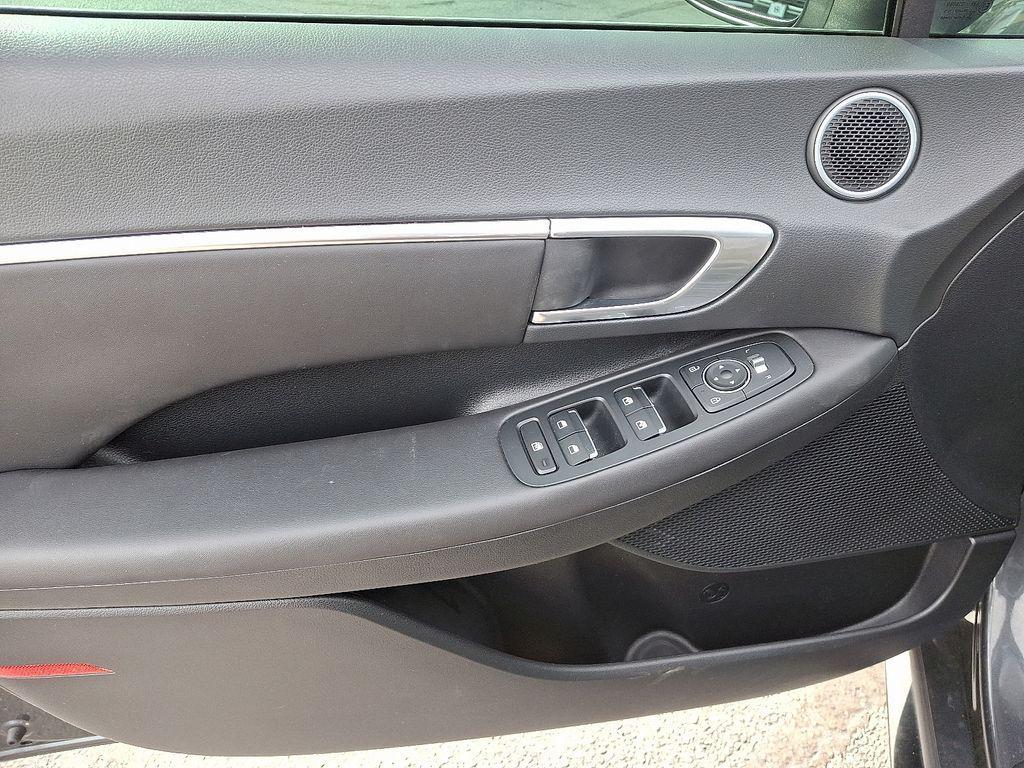 used 2023 Hyundai Sonata car, priced at $21,988