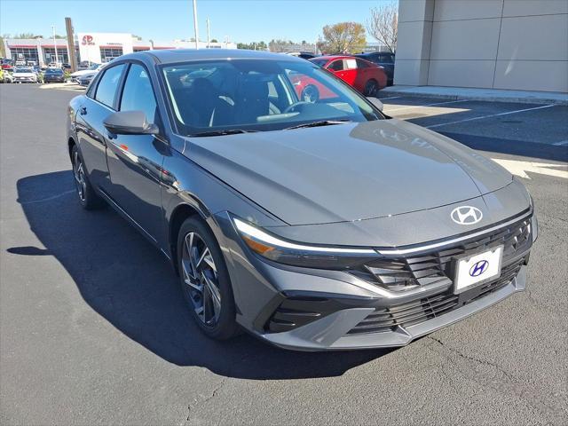 new 2025 Hyundai Elantra car, priced at $31,565