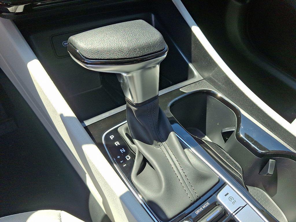 new 2025 Hyundai Tucson car, priced at $35,290