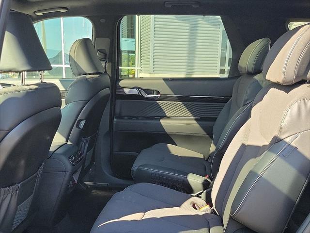 new 2025 Hyundai Palisade car, priced at $57,515