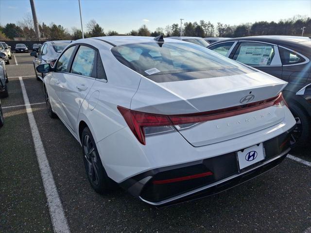 new 2025 Hyundai Elantra car, priced at $27,750
