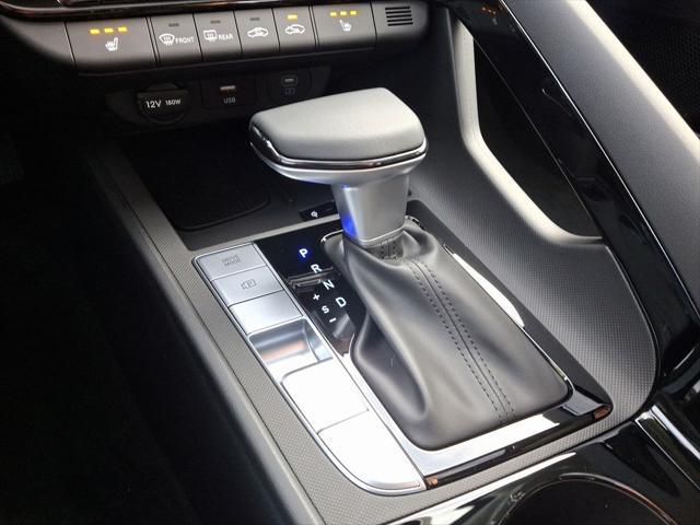 new 2025 Hyundai Elantra car, priced at $27,750