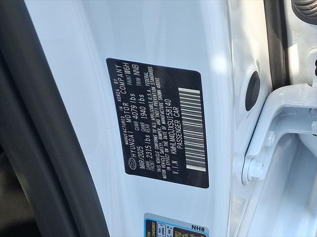 new 2025 Hyundai Elantra car, priced at $29,690
