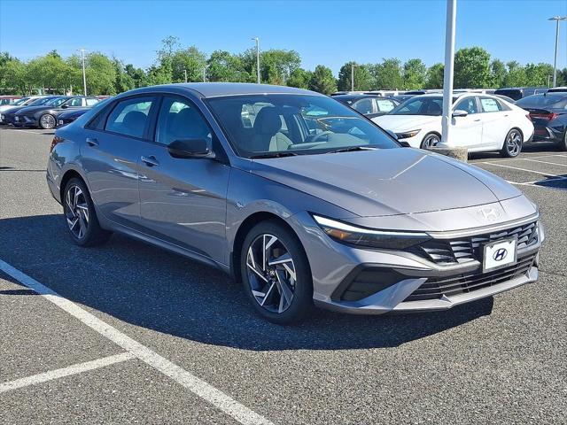 new 2025 Hyundai Elantra car, priced at $24,995