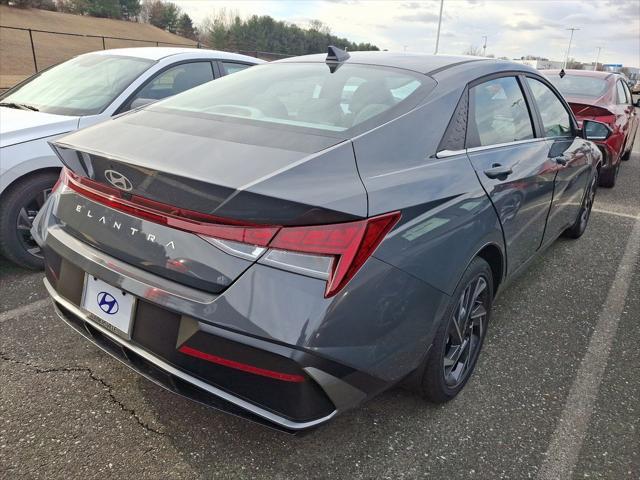 new 2025 Hyundai Elantra car, priced at $27,265