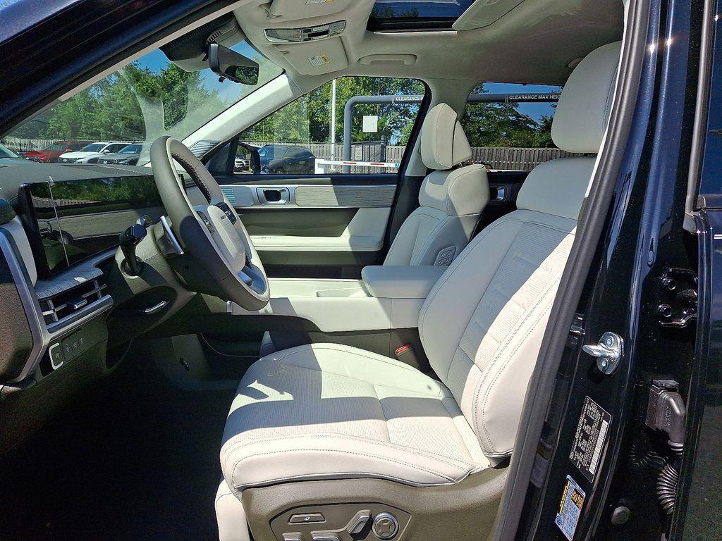 new 2025 Hyundai SANTA FE HEV car, priced at $52,074