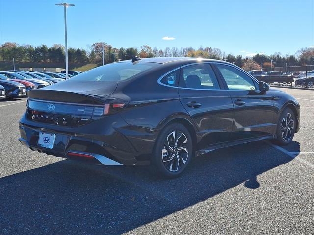 new 2025 Hyundai Sonata car, priced at $30,885