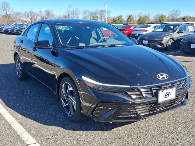 new 2025 Hyundai Elantra car, priced at $27,460