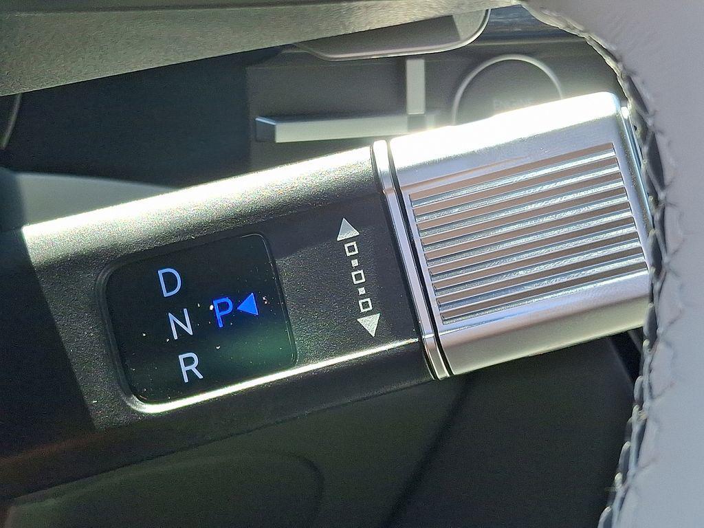 new 2025 Hyundai SANTA FE HEV car, priced at $52,060