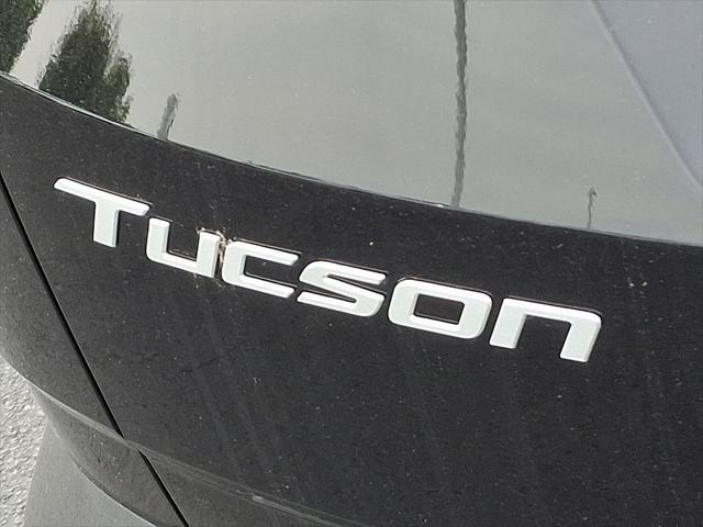 new 2025 Hyundai TUCSON Hybrid car, priced at $38,435