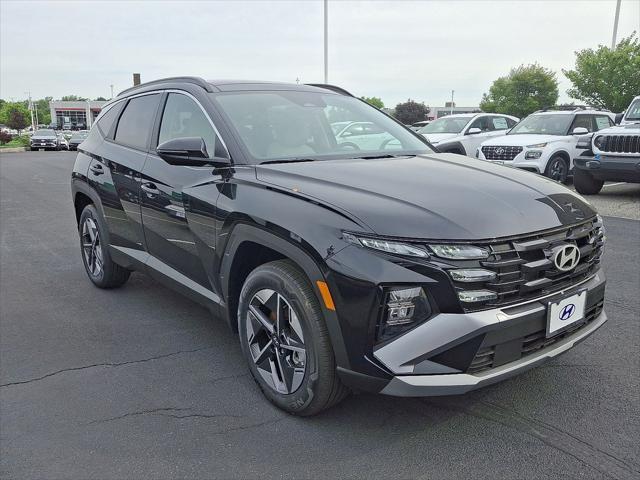 new 2025 Hyundai TUCSON Hybrid car, priced at $38,435