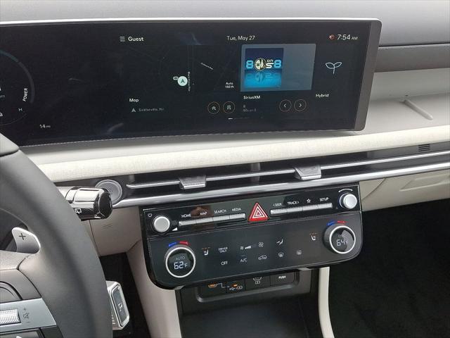 new 2025 Hyundai TUCSON Hybrid car, priced at $38,435